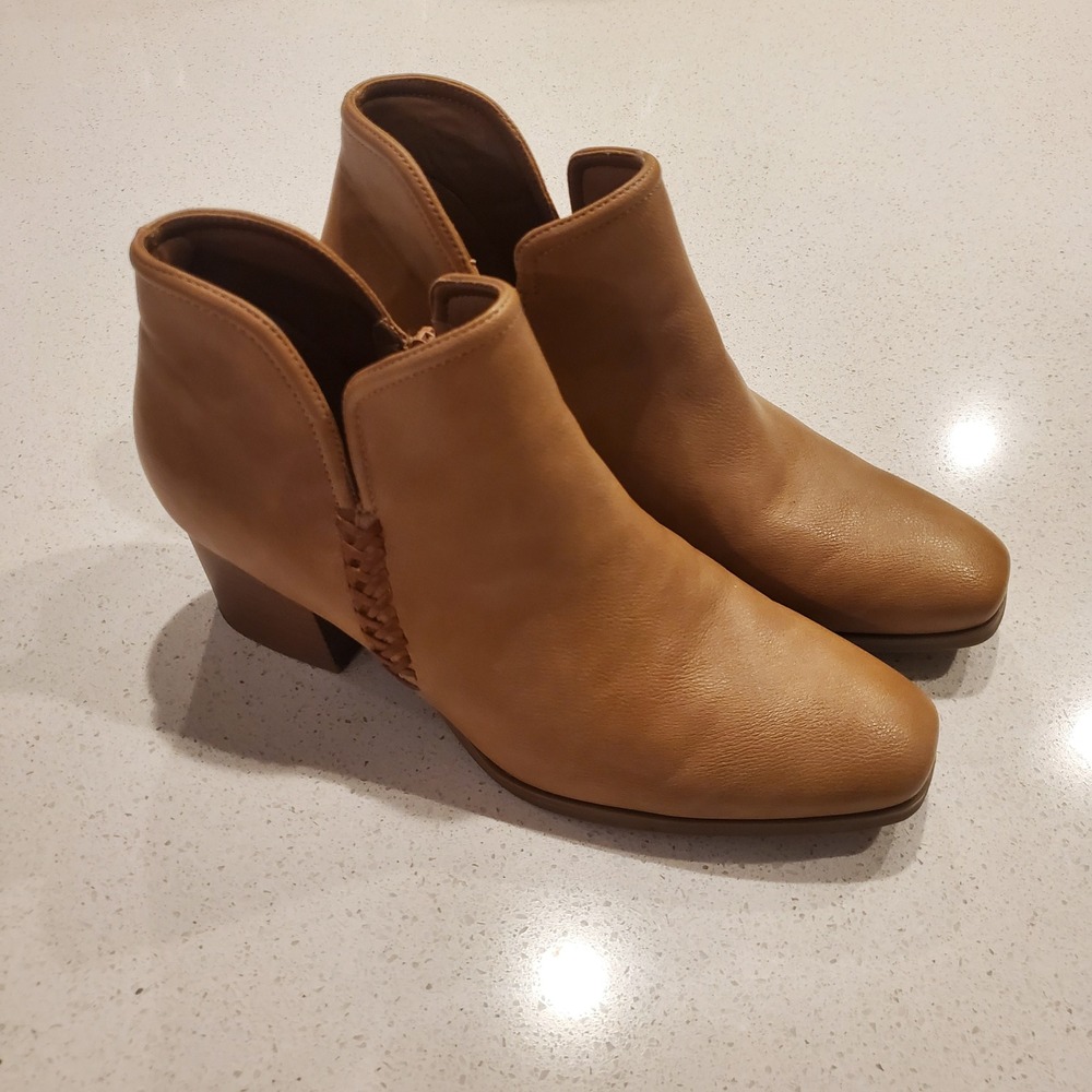Baretraps Ankle Booties Womens 10 Tan Braided Block Heel Square Toe Zip Boots